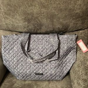 Simply Southern Quilted Snake ToteBag New With Tags